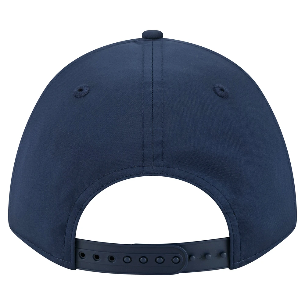 Casquette ajustable New Era 9FORTY M-Crown A-Frame pour homme, blanc/bleu marine, Denver Broncos Adventure Gradient