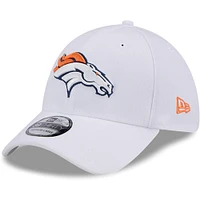 Men's New Era White Denver Broncos Main 39THIRTY Flex Hat