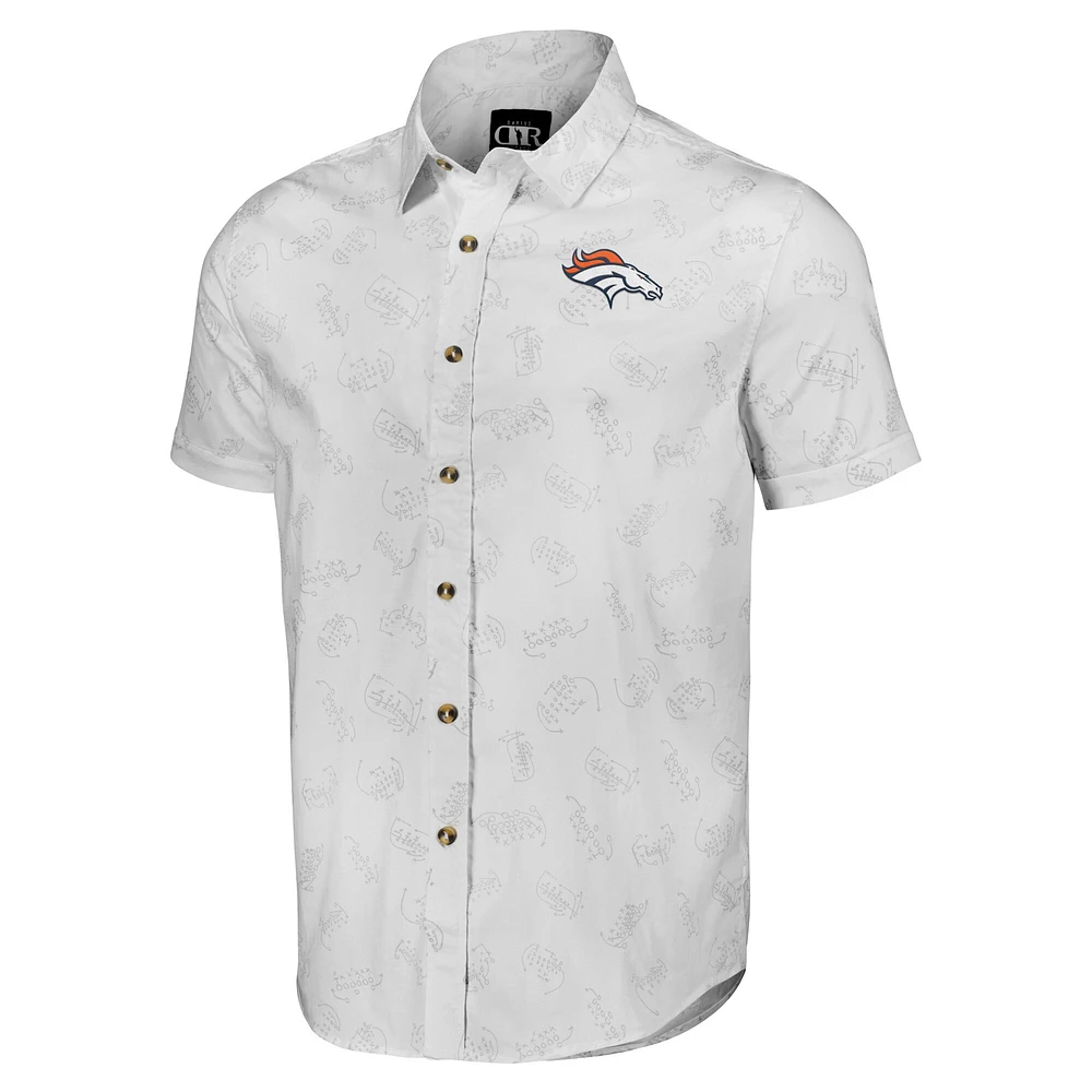 Chemise boutonnée à manches courtes tissée blanche Denver Broncos pour homme de la collection NFL x Darius Rucker par Fanatics