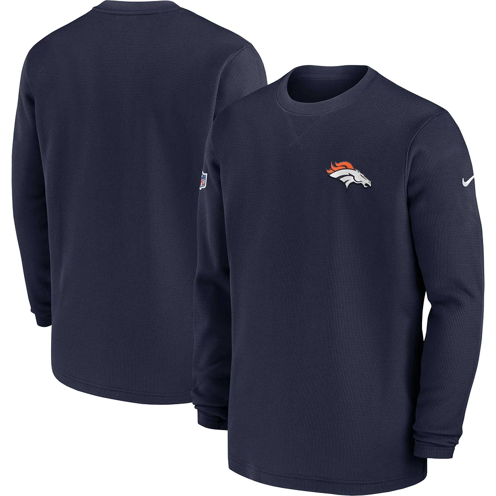 Haut à manches longues Nike bleu marine Denver Broncos 2023 Sideline Throwback Heavy Brushed Waffle pour homme