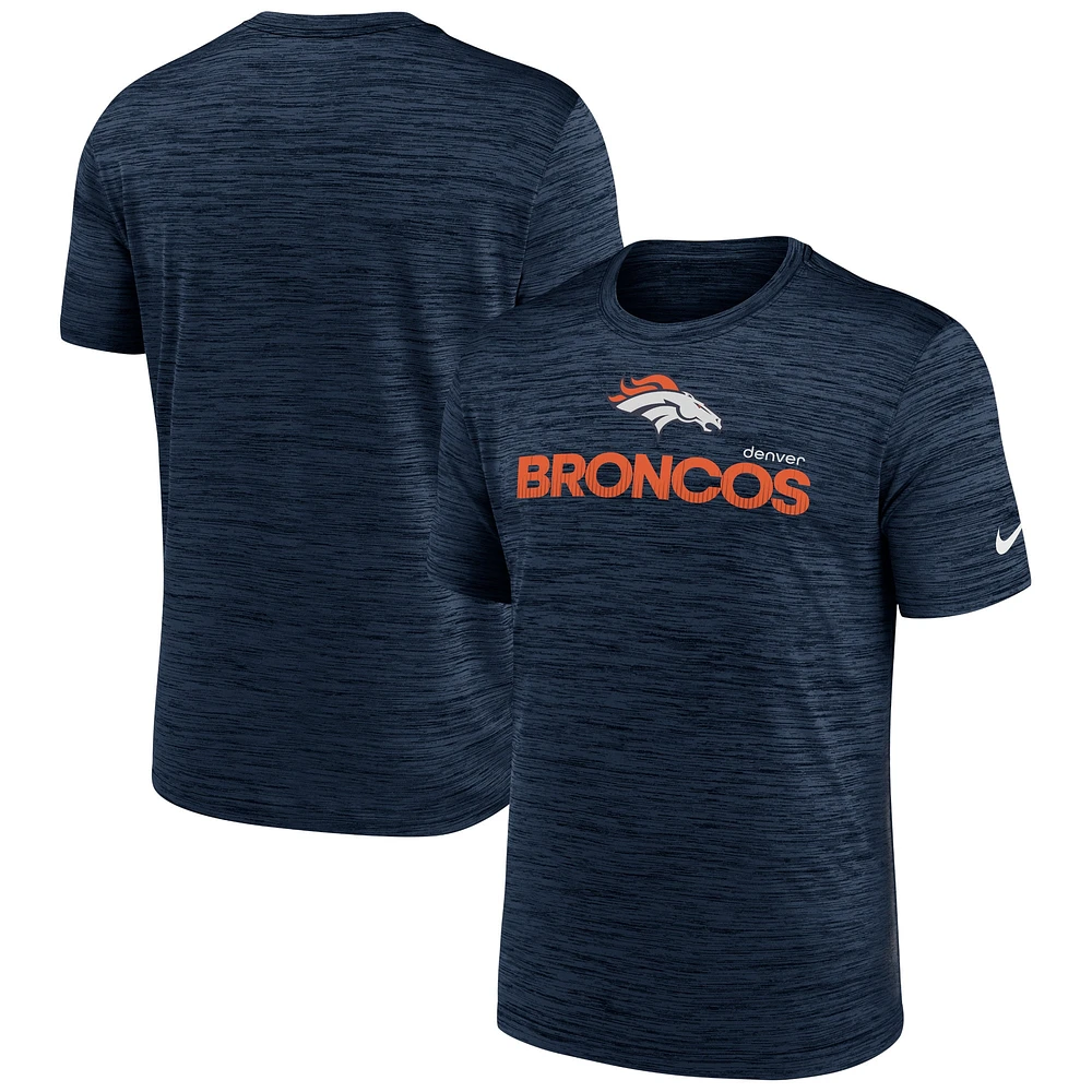 T-shirt Nike bleu marine Denver Broncos Blitz Velocity Modern Performance pour homme