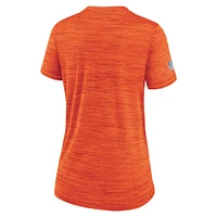 T-shirt Nike Orange Denver Broncos Velocity Performance pour femme