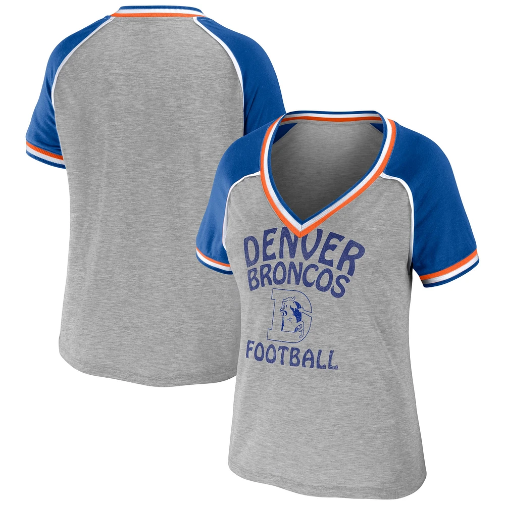 T-shirt à col en V court et raglan pour femme WEAR by Erin Andrews de Denver Broncos, gris chiné