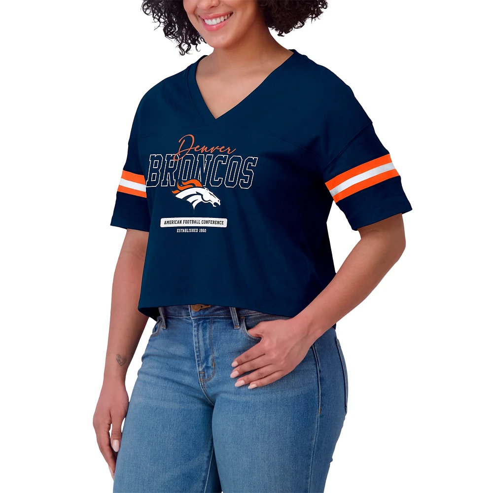 Women's WEAR by Erin Andrews Navy Denver Broncos Color Block Boxy Modest Crop V-Neck T-Shirt