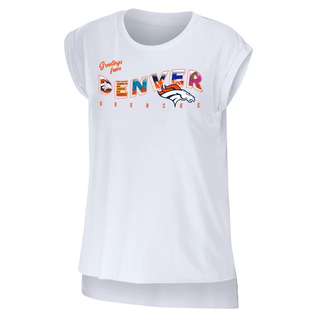 Women's WEAR by Erin Andrews T-shirt blanc Denver Broncos Greetings From Muscle