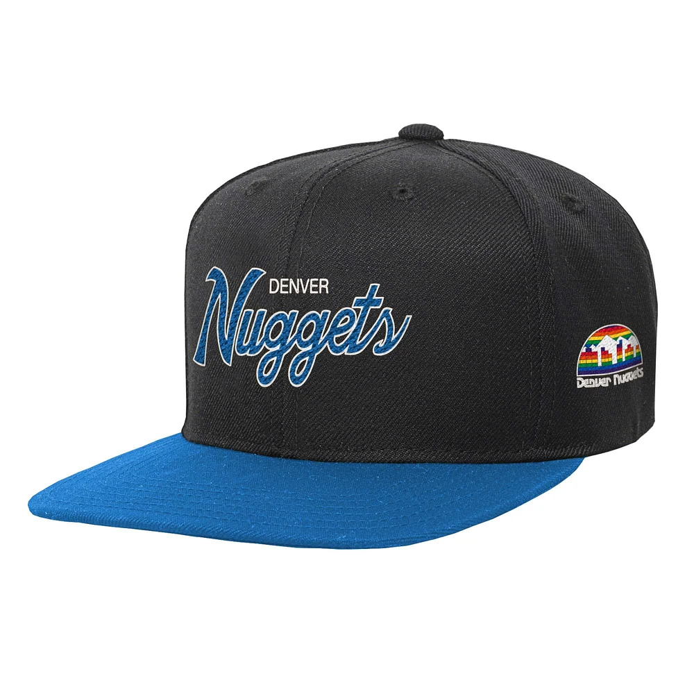 Casquette snapback noire Denver Nuggets Team Script pour jeune Mitchell & Ness