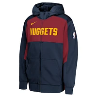 Sweat à capuche entièrement zippé Nike Denver Nuggets Authentic On-Court Showtime Performance bleu marine/rouge pour jeune