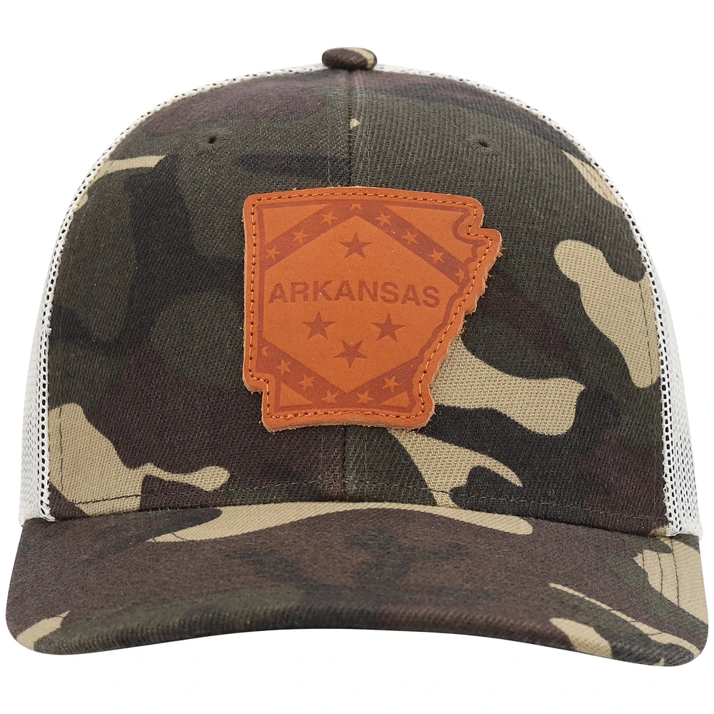 Casquette de camionneur Local Crowns Camo Arkansas Icon Woodland State Patch pour homme