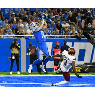 Amon-Ra St. Brown Detroit Lions Fanatics Authentic Unsigned Makes Touchdown Catch Photograph