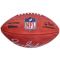 Ballon de football professionnel Wilson Duke dédicacé par Barry Sanders des Detroit Lions