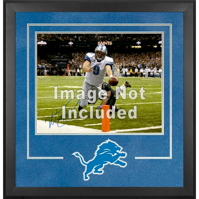 Detroit Lions Deluxe 16'' x 20'' Horizontal Photograph Frame with Team Logo