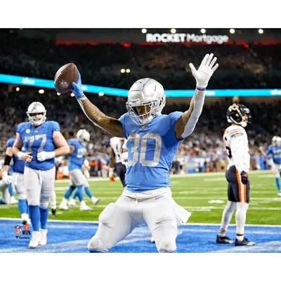 Jameson Williams Detroit Lions Unsigned Fanatics Authentic Celebrating His  First Career Touchdown Photograph