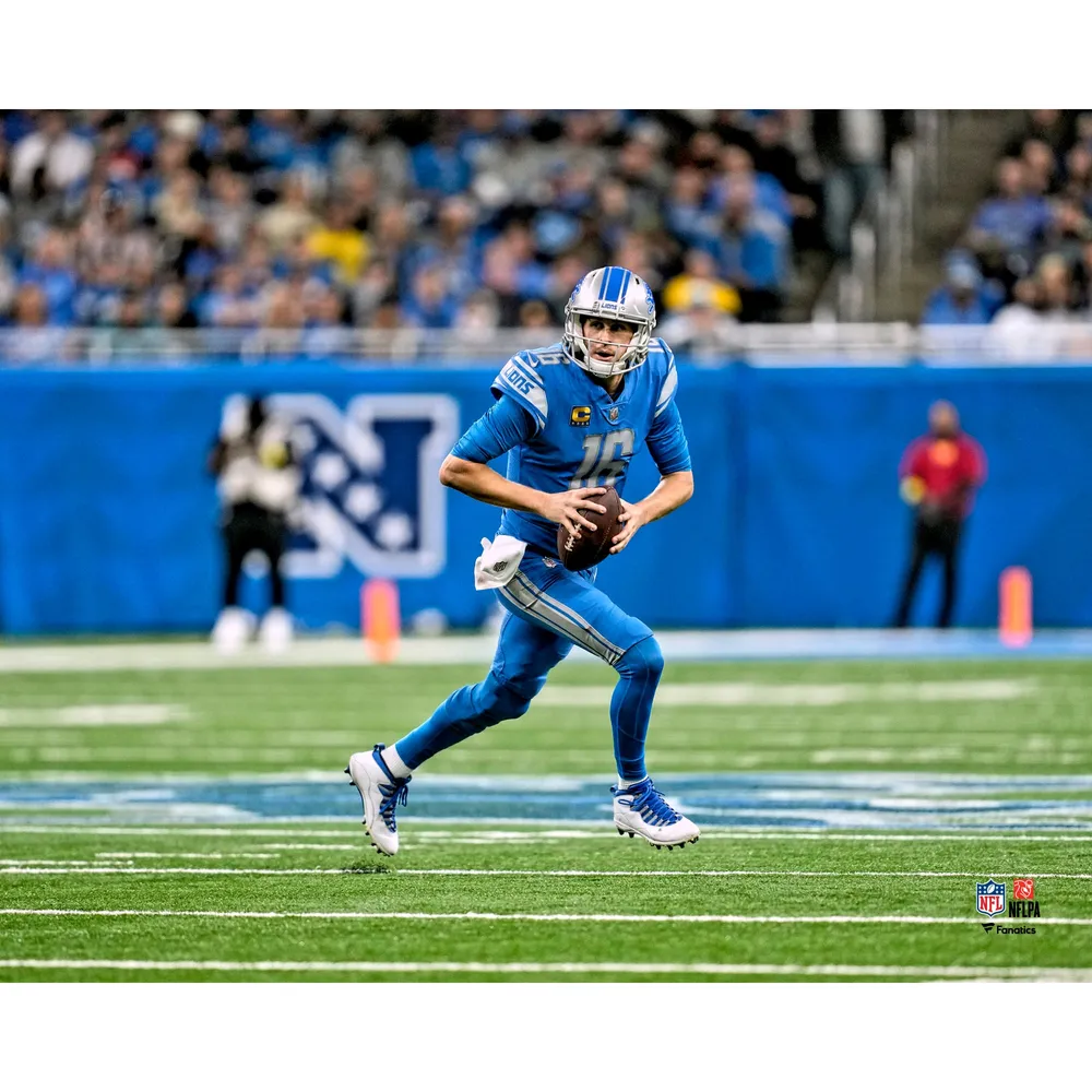 Jared Goff Los Angeles Rams Unsigned Scrambling Photograph