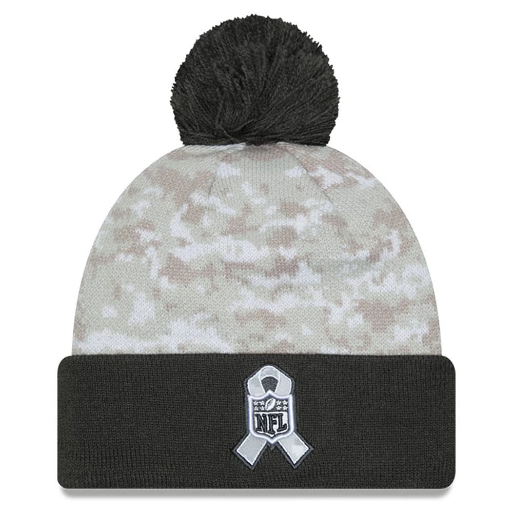 Bonnet en tricot à revers avec pompon et motif camouflage numérique Detroit Lions 2024 Salute To Service New Era blanc/graphite pour homme