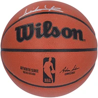 Réplique de ballon de basket Wilson signée par Dennis Rodman et Isiah Thomas des Detroit Pistons