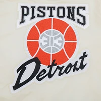 Veste en satin à boutons-pression et appliqués chenille pour homme Pro Standard Cream Detroit Pistons City Edition 2024/25