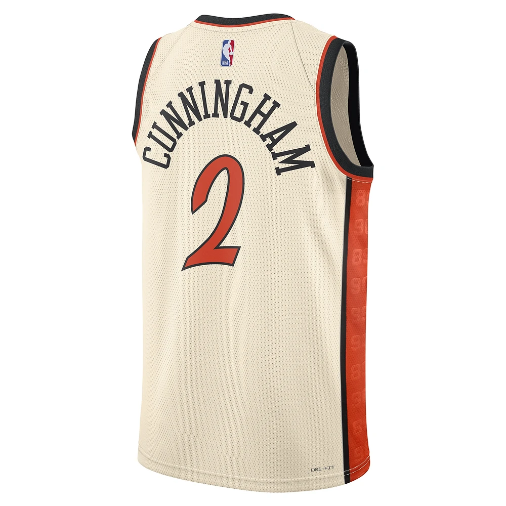 Maillot de joueur unisexe Nike Cade Cunningham blanc Detroit Pistons 2024/25 Swingman - Édition City