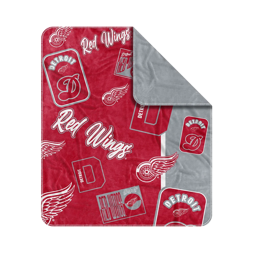  Detroit Red Wings 50" x 60" Dream Weave Throw Blanket