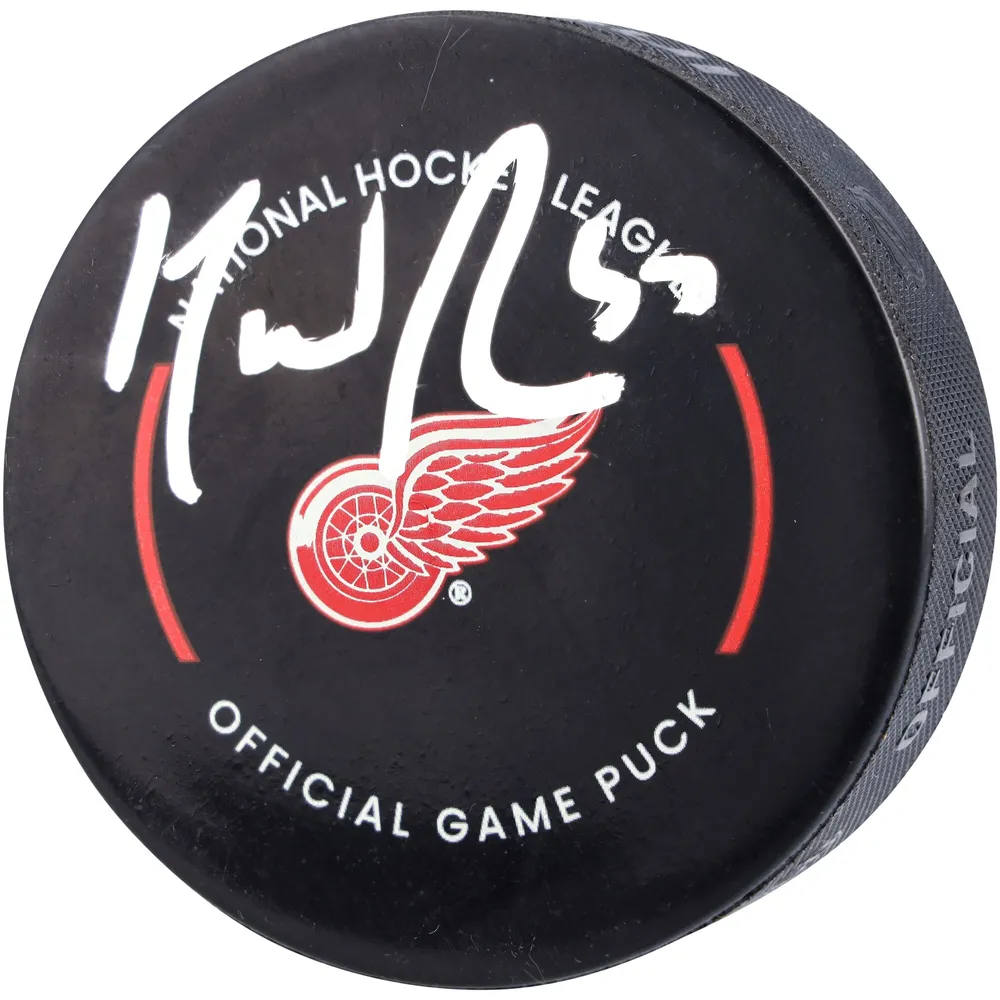 Lids David Perron Detroit Red Wings Fanatics Authentic Autographed Official  Game Puck | Brazos Mall