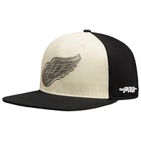 Casquette Snapback en molleton français Detroit Red Wings Pro Standard pour homme en crème