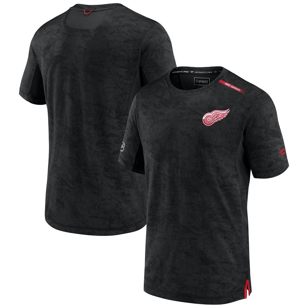 Men's Fanatics Black Detroit Red Wings Authentic Pro Rink Premium Camo T-Shirt