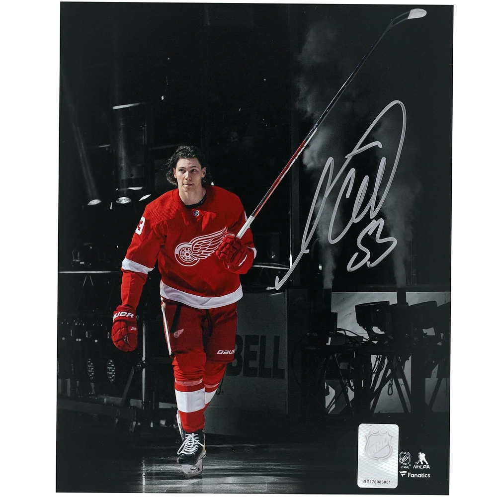 Moritz Seider Detroit Red Wings Autographed 8" x 10" Red Jersey Pregame Photograph