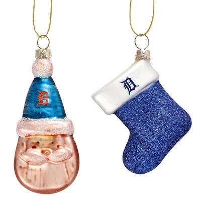 Ensemble de deux décorations en verre soufflé représentant le Père Noël et un bas de Noël des Detroit Tigers