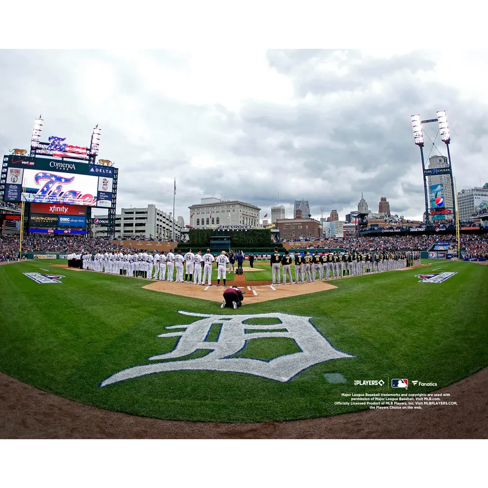 Lids Detroit Tigers Fanatics Authentic Unsigned National Anthem Field Level  View Photograph
