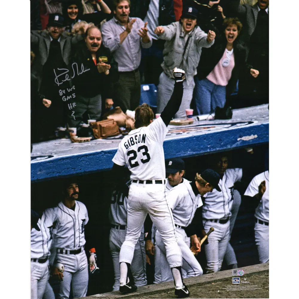 Bill Mazeroski Pittsburgh Pirates Autographed 16 x 20 Photograph with  1960 GW WS HR Inscription