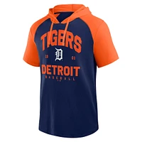 T-shirt à capuche manches courtes et col raglan bleu marine pour homme Fanatics Detroit Tigers