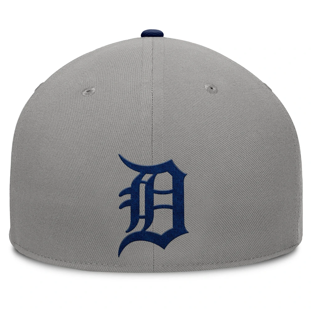 Casquette ajustée Fanatics pour homme Detroit Tigers Clubhouse Dugout gris/bleu marine