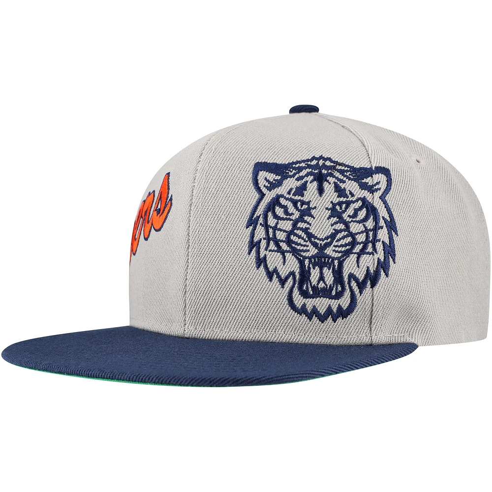 Men's Mitchell & Ness Gray Detroit Tigers Knock Out Panel Snapback Hat