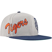 Men's Mitchell & Ness Gray Detroit Tigers Knock Out Panel Snapback Hat