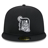 Men's New Era Black Detroit Tigers 2025 MLB Clubhouse 59FIFTY Fitted Hat