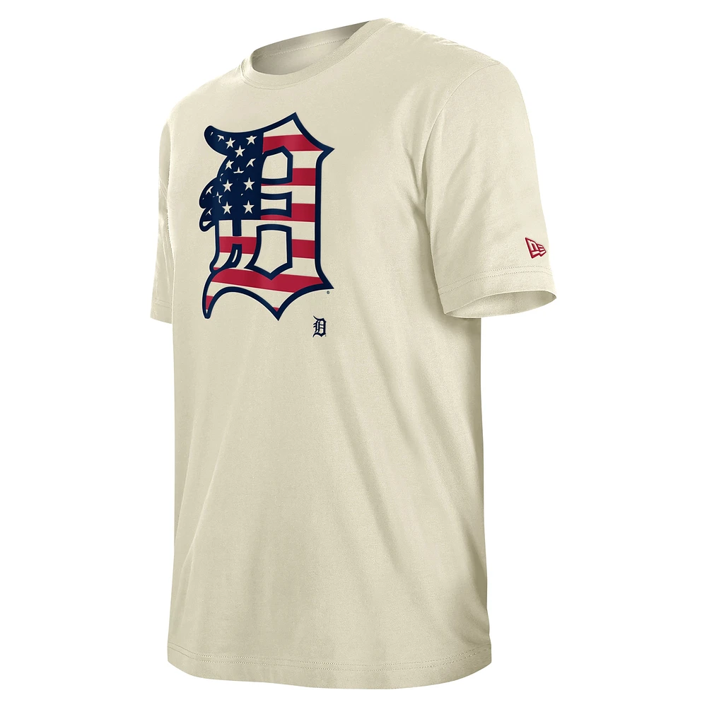 T-shirt crème avec drapeau américain des Detroit Tigers New Era pour hommes