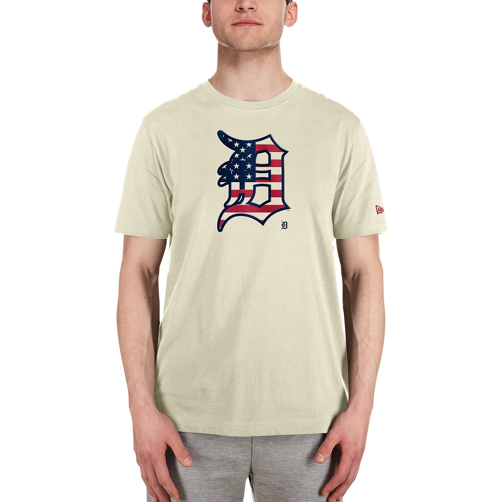 T-shirt crème avec drapeau américain des Detroit Tigers New Era pour hommes