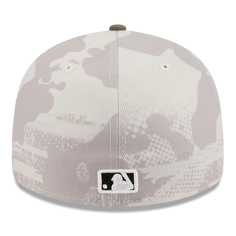 Casquette ajustée 59FIFTY pour homme, modèle New Era, beige clair/olive, motif Journée des forces armées 2025, Detroit Tigers