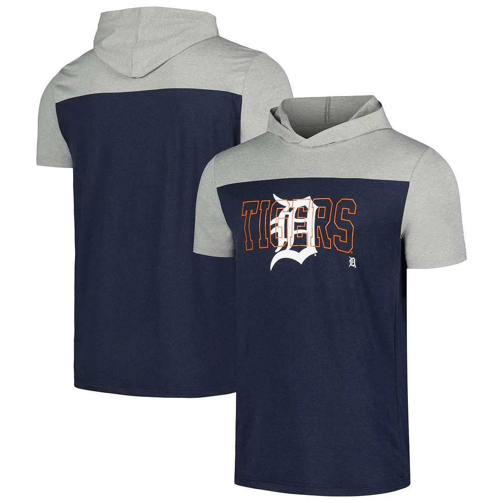 T-shirt à capuche brossé actif New Era pour hommes des Detroit Tigers bleu marine