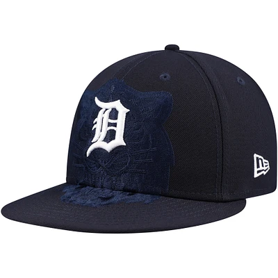 Casquette ajustée 59FIFTY New Era pour hommes des Detroit Tigers Shadow Logo bleu marine