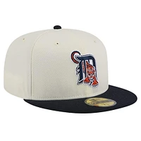 Men's New Era White Detroit Tigers Cooperstown Collection Chrome 59FIFTY Fitted Hat