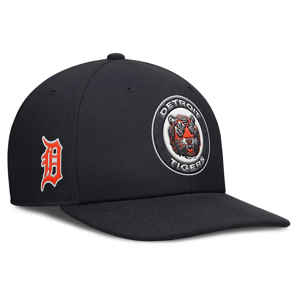 Men's Nike Navy Detroit Tigers Pro Performance Snapback Hat