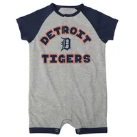 Newborn & Infant Heather Gray Detroit Tigers Extra Base Hit Raglan Full-Snap Romper