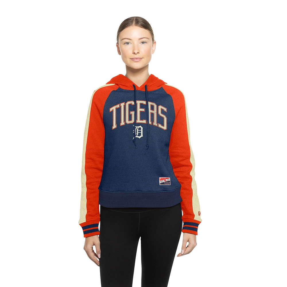 Women's New Era  Navy Detroit Tigers Cooperstown Collection Cropped Raglan Pullover Hoodie