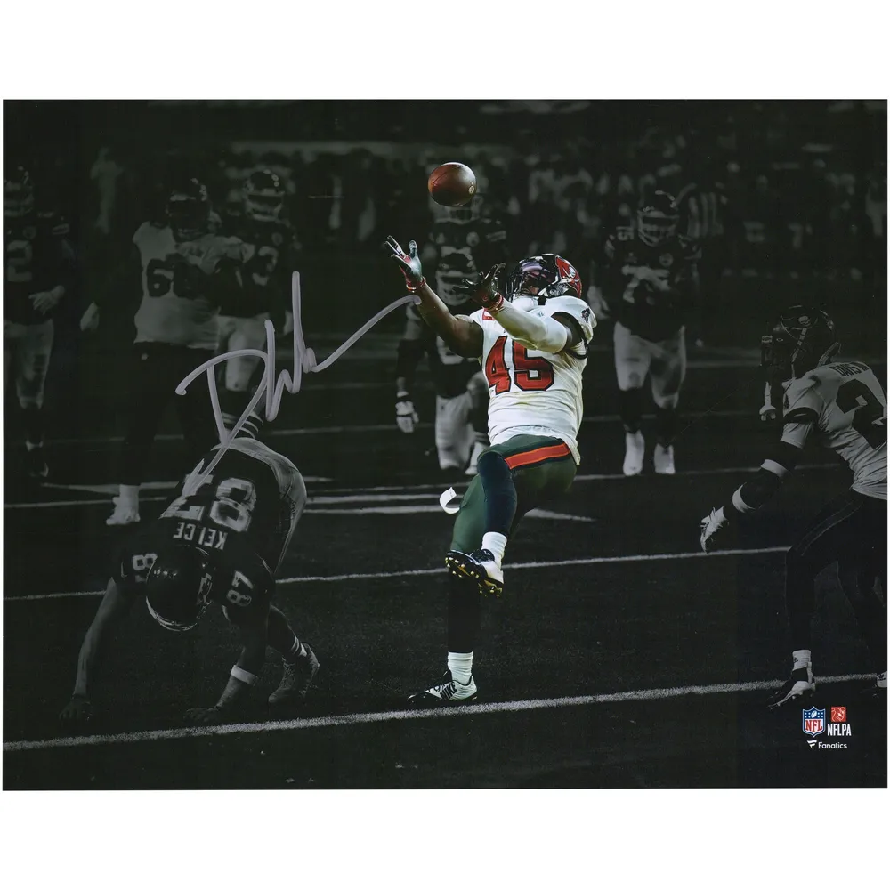 Lids Devin White Tampa Bay Buccaneers Fanatics Authentic Autographed 11' x  14' Super Bowl LV Champions Super Bowl LV Action Photograph