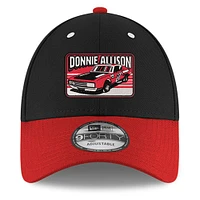 Casquette réglable 9FORTY Donnie Allison NASCAR Hall of Fame Class of 2024 New Era pour hommes, noir/rouge