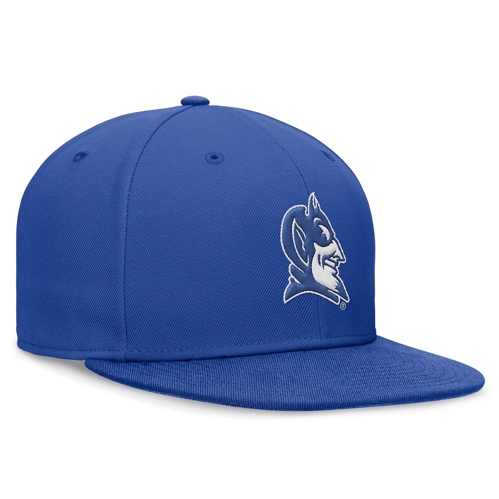 Casquette ajustée Nike Royal Duke Blue Devils Legacy True pour homme