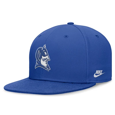 Casquette ajustée Nike Royal Duke Blue Devils Legacy True pour homme