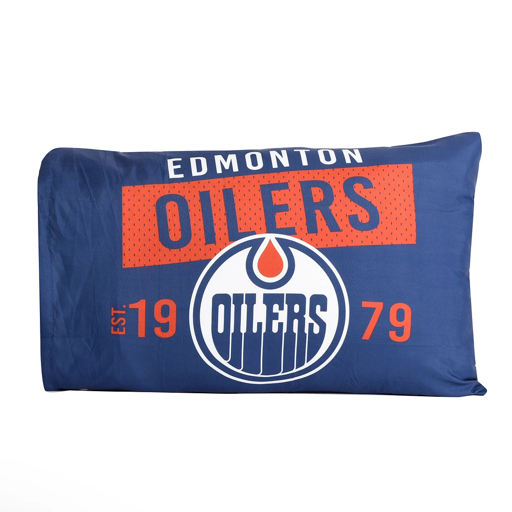 Ensemble de deux taies d'oreiller bleues des Oilers d'Edmonton (20 po x 30 po)
