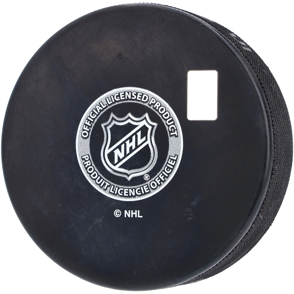 Rondelle de hockey autographiée par Evan Bouchard des Oilers d'Edmonton avec l'inscription « NHL Debut 10/6/18 »