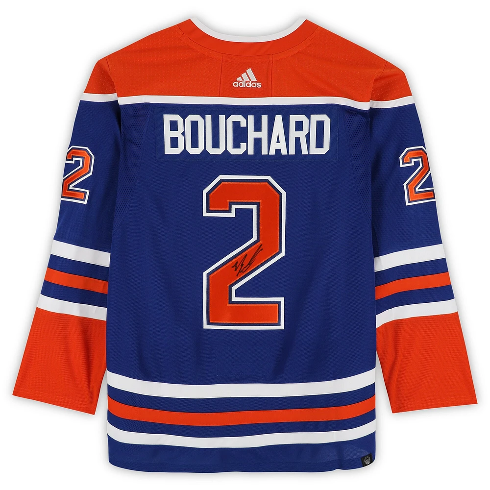 Maillot Adidas Royal Authentic autographié par Evan Bouchard des Oilers d'Edmonton